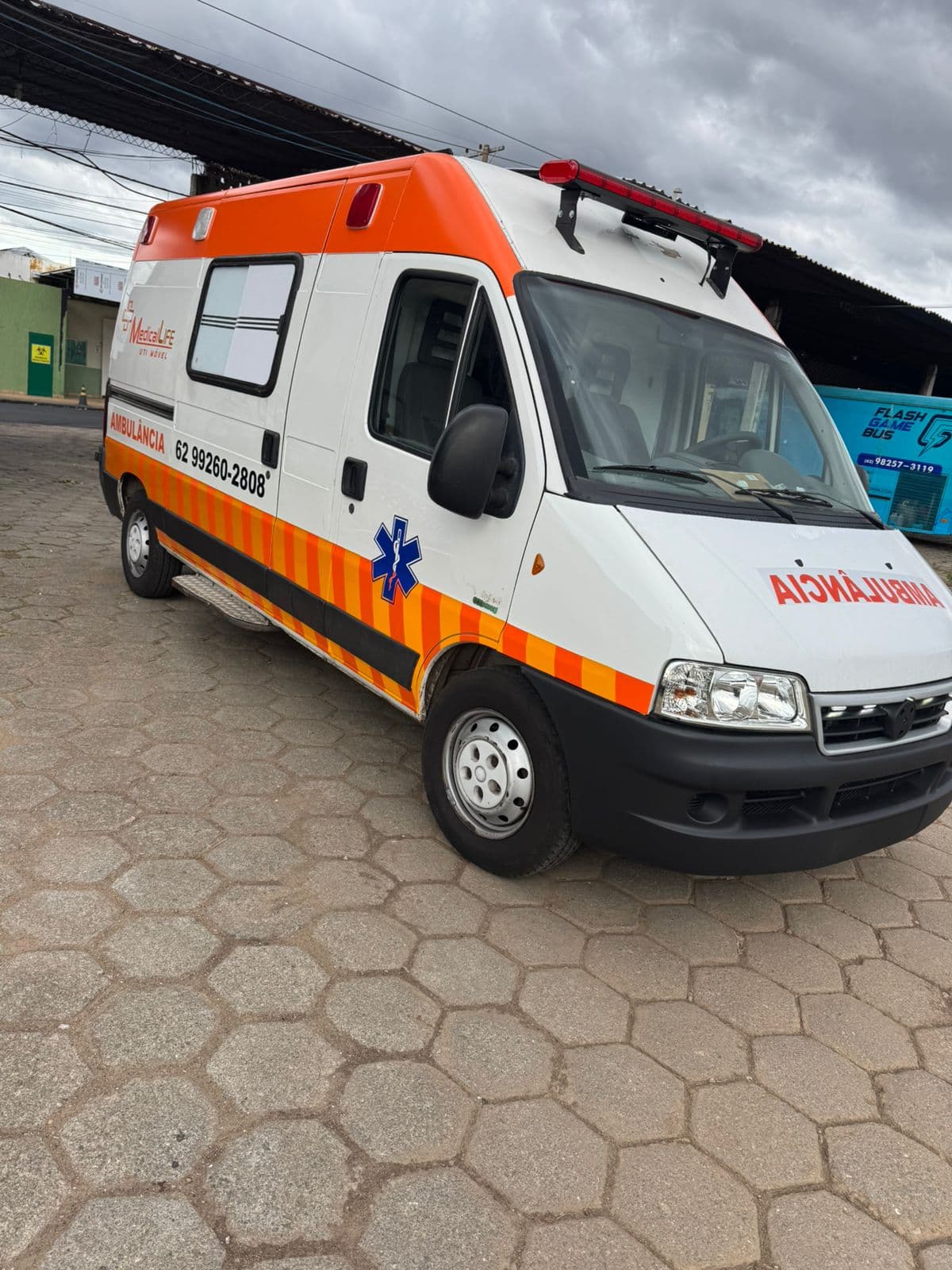 Formação e certificações dos profissionais de UTI móvel